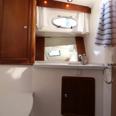 Private Yacht, We Our Guests Lissabon