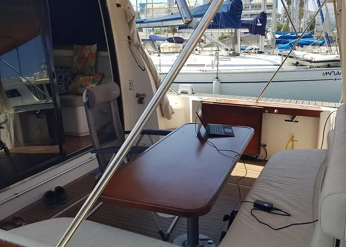 Private Yacht, We Our Guests *